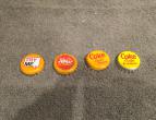 coca cola caps 4 differend pieces / flessen dopjes / nr 4164